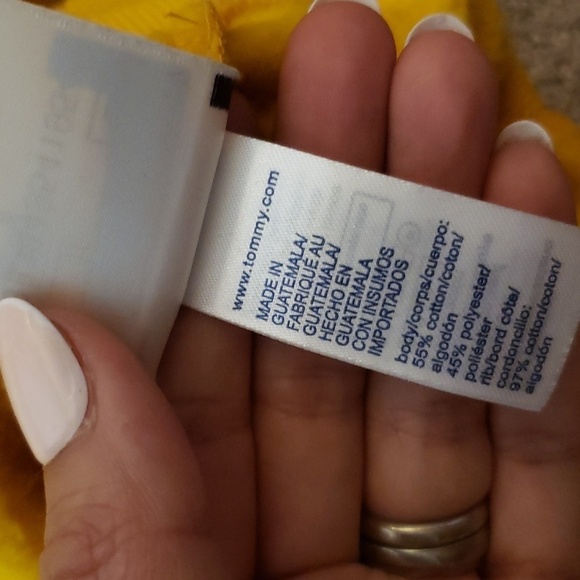 Tommy Hilfiger yellow pullover sweater small - Picture 9 of 9